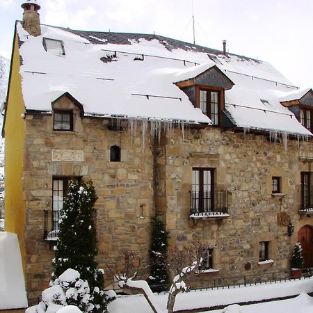 Hotel Almud Sallent De Gallego Bagian luar foto